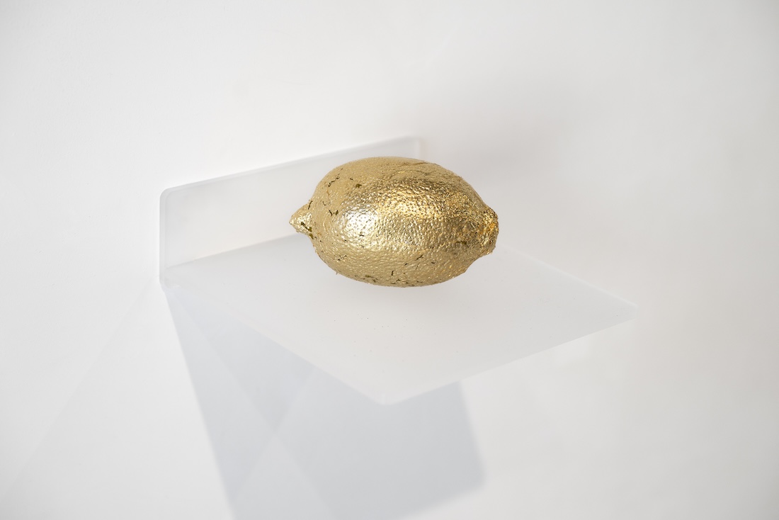 The golden apple spoils the teeth, 2026