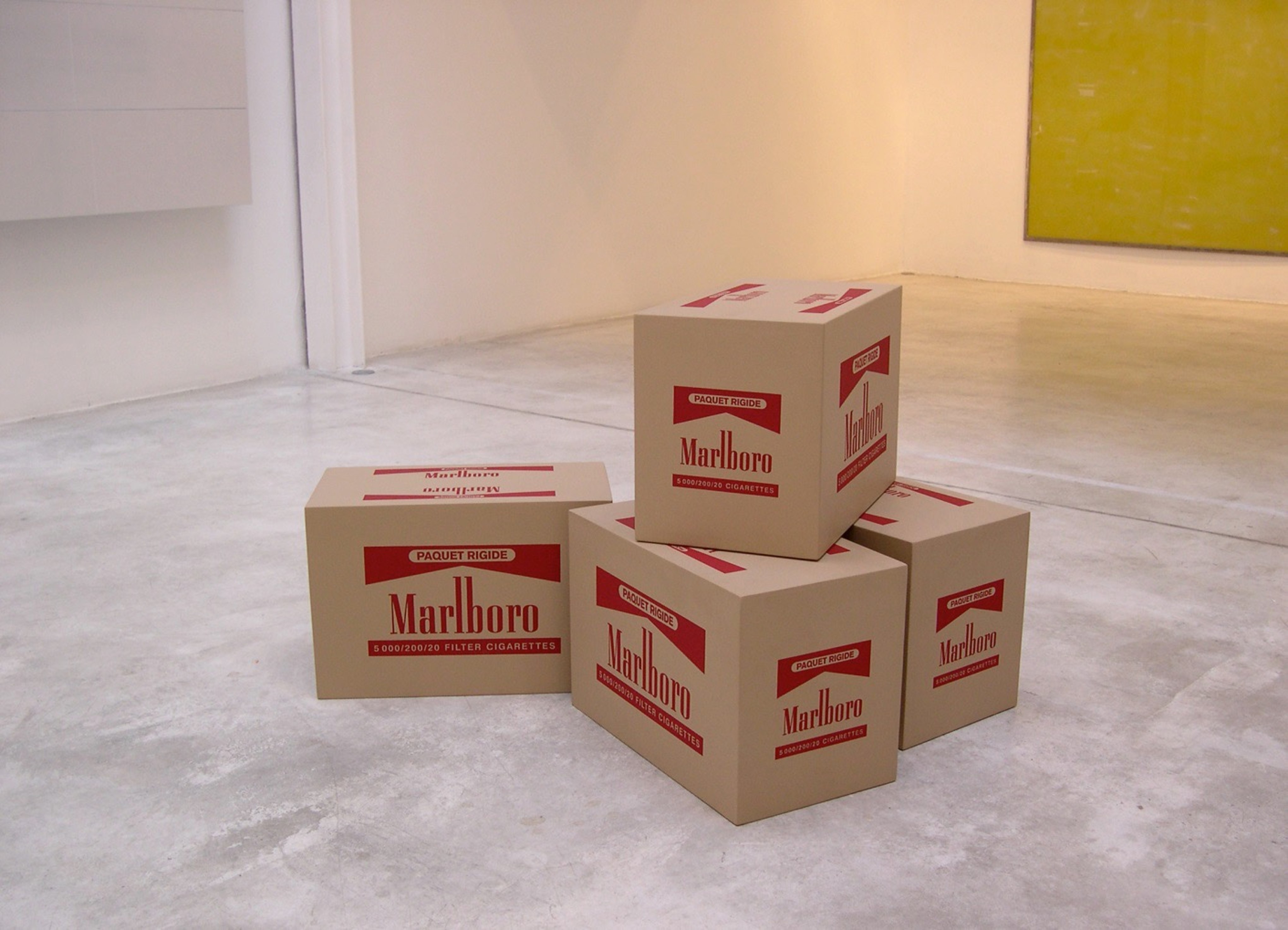 Marlboro Boxes, 2004