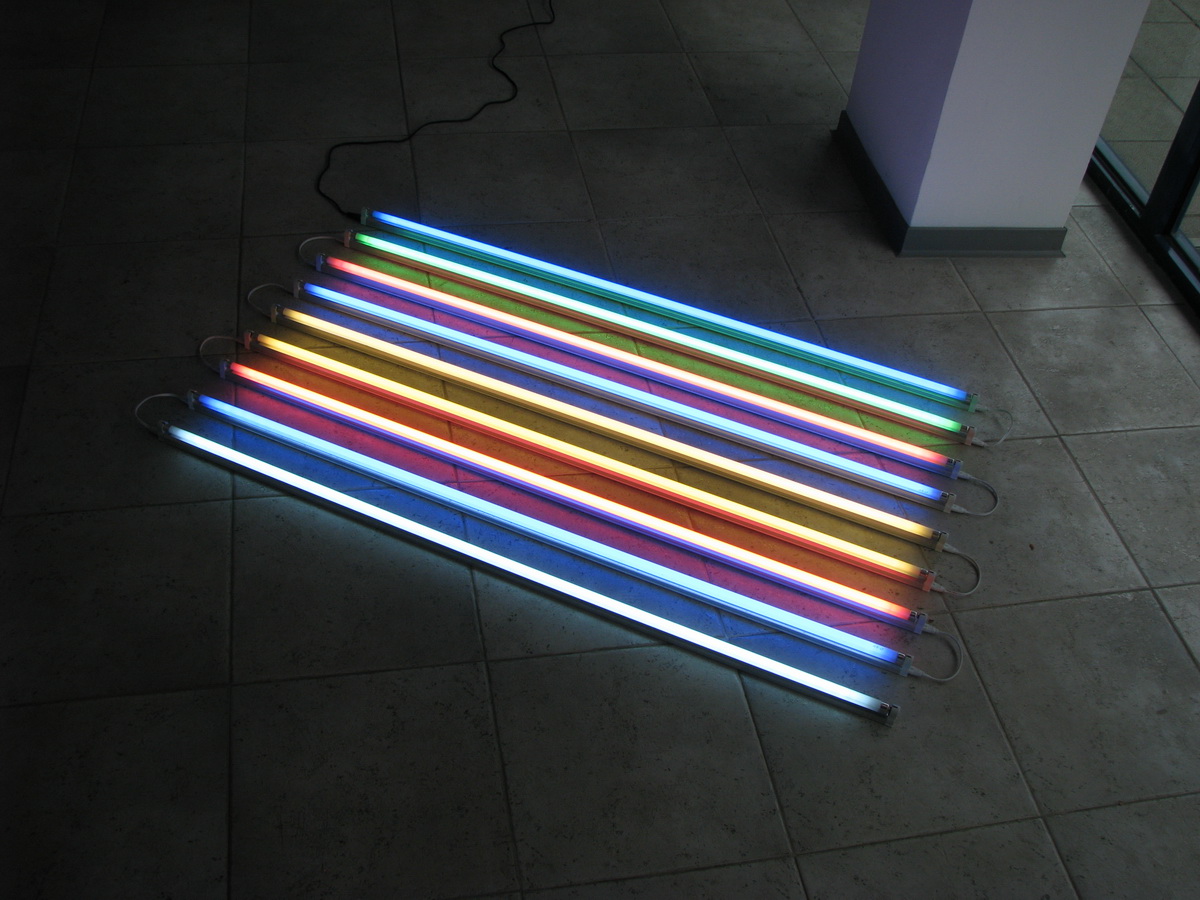 Another neon piece of art, 2011